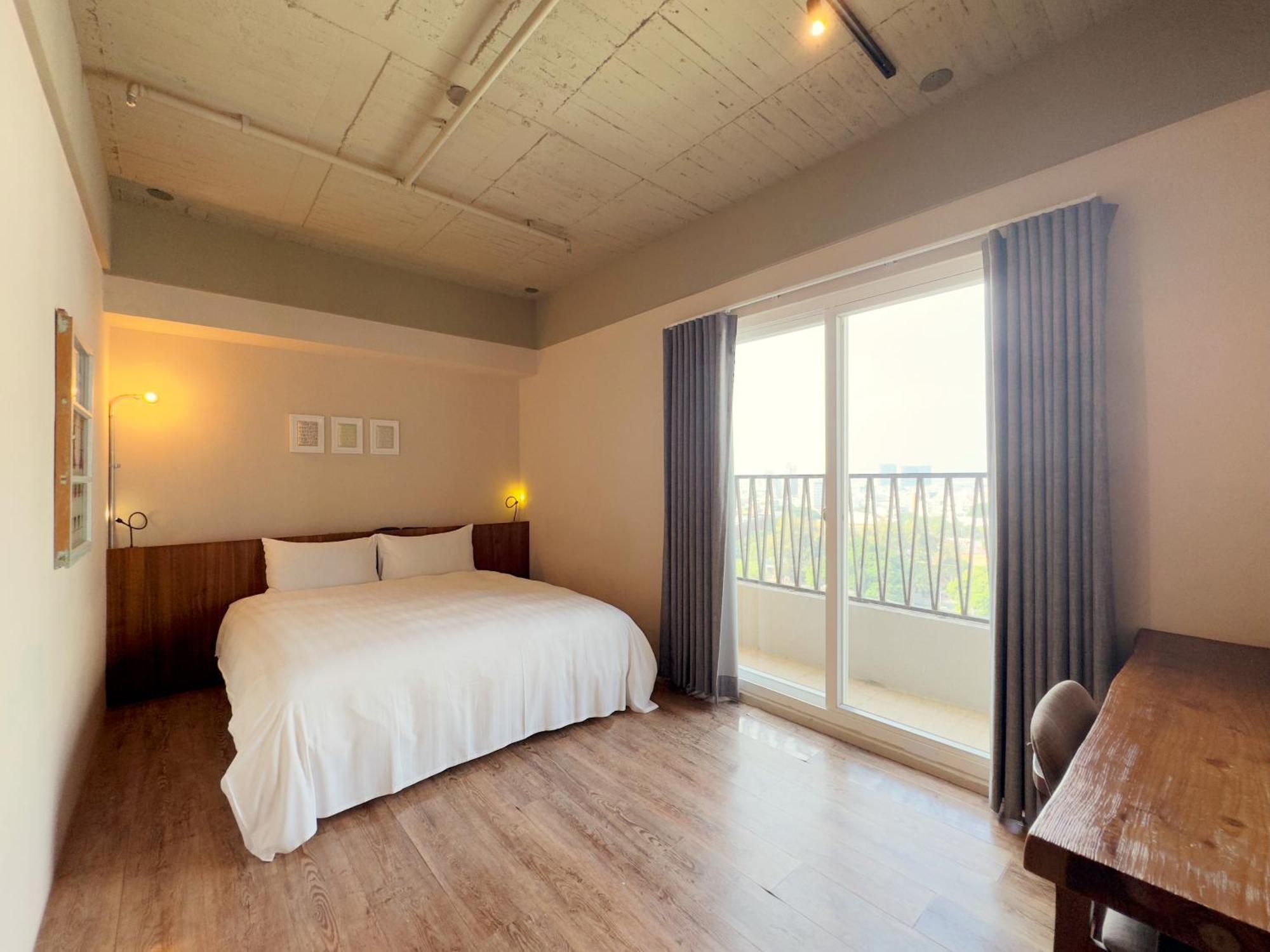 Roaders Hotel Tainan Chengda Oda fotoğraf