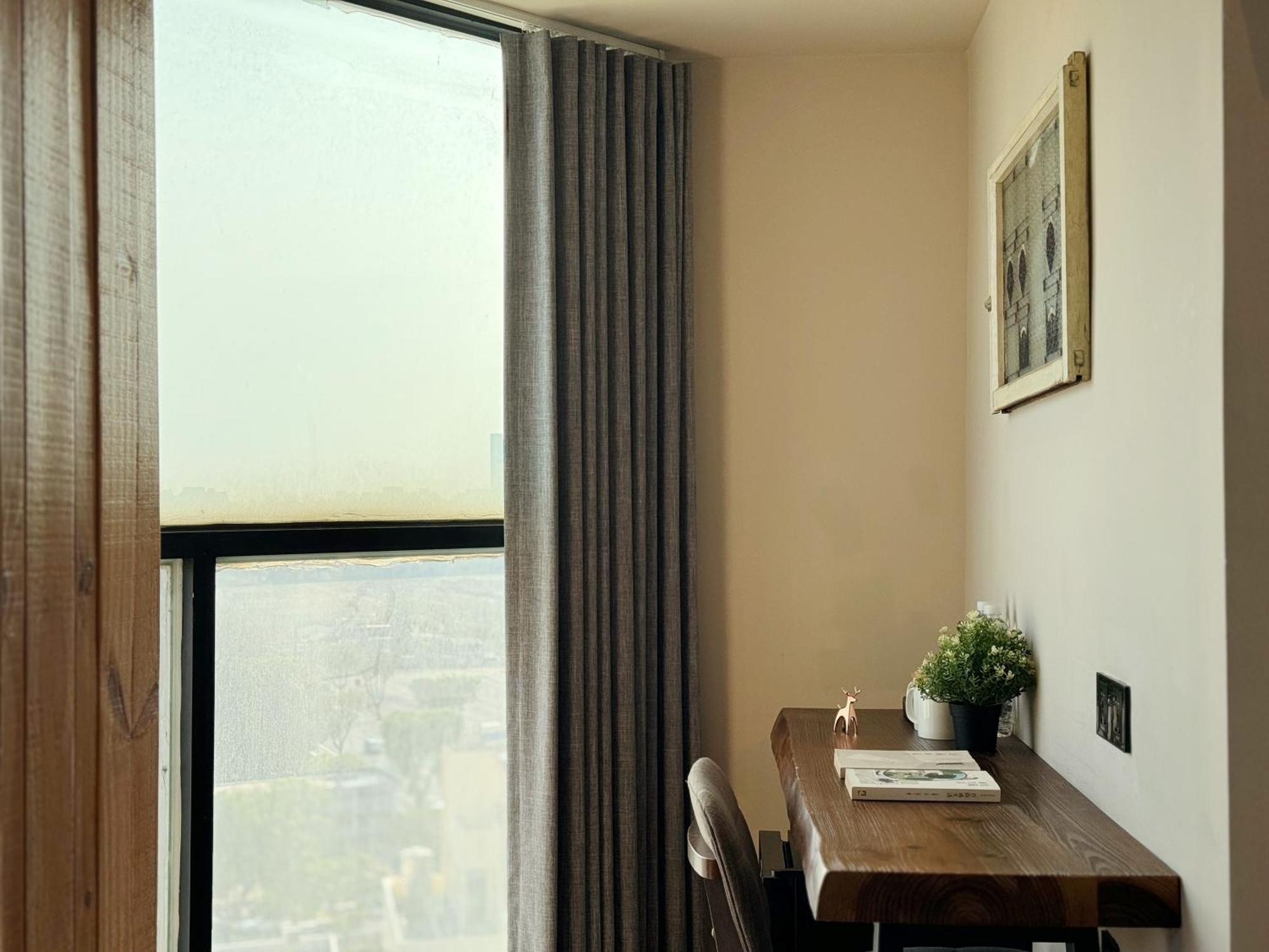 Roaders Hotel Tainan Chengda Dış mekan fotoğraf