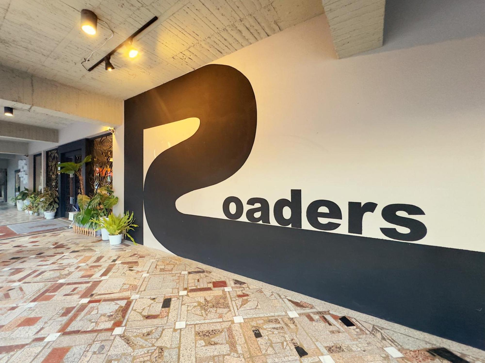 Roaders Hotel Tainan Chengda Dış mekan fotoğraf