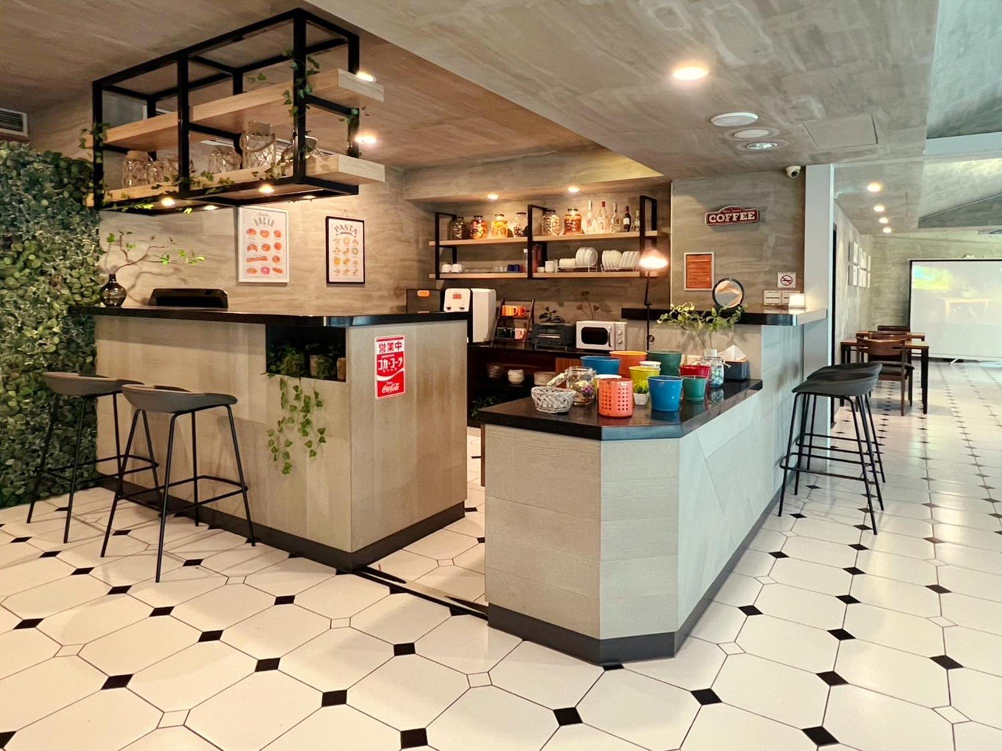 Roaders Hotel Tainan Chengda Dış mekan fotoğraf